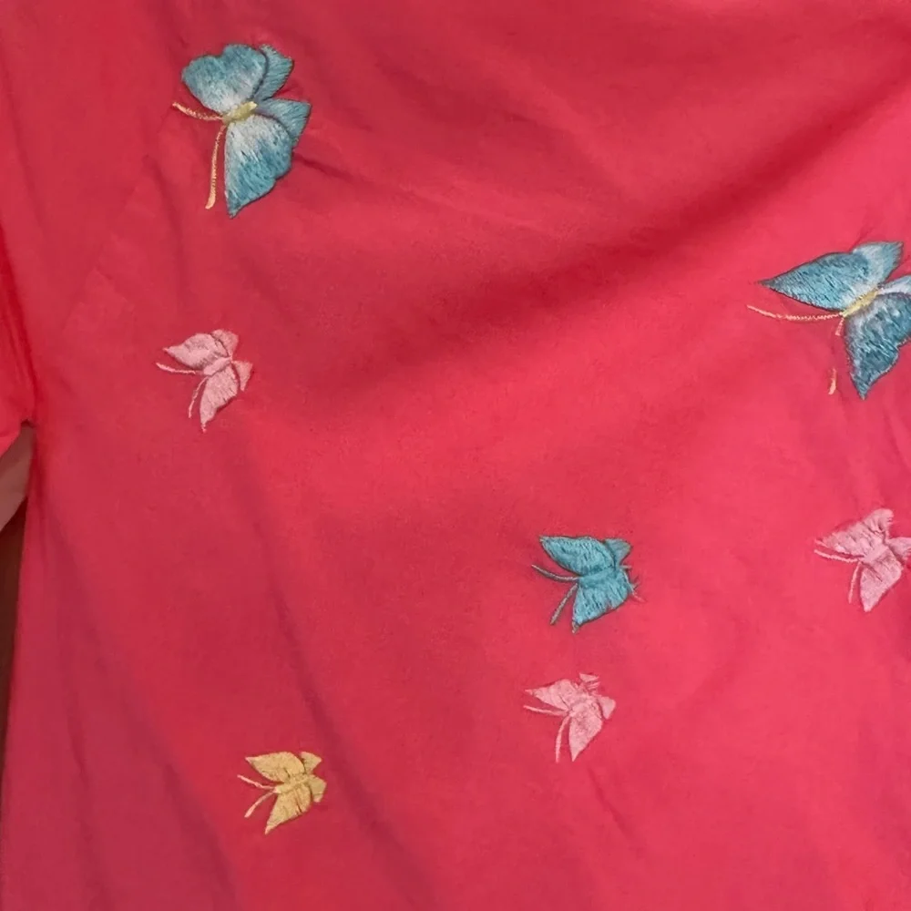 Vintage Japanese Silk Kimono Embroidered Butterflies - Picture 10 of 12